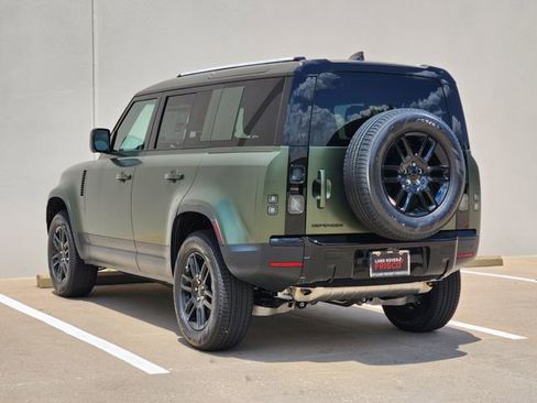 New 2026 Land Rover Defender 110 S AWD/4WD image 5