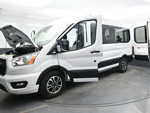 Used 2022 Ford Transit 350 XLT image 42