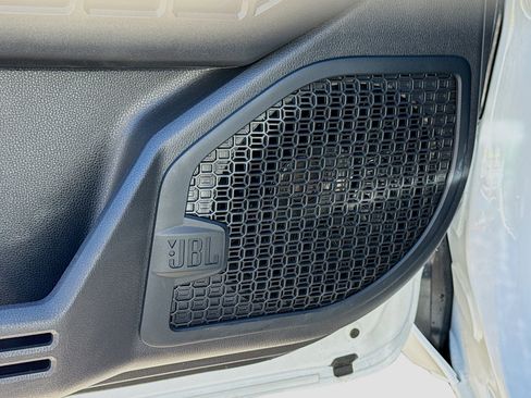 Used 2024 Toyota Tacoma SR5 w/ SR5 Upgrade Package image 21