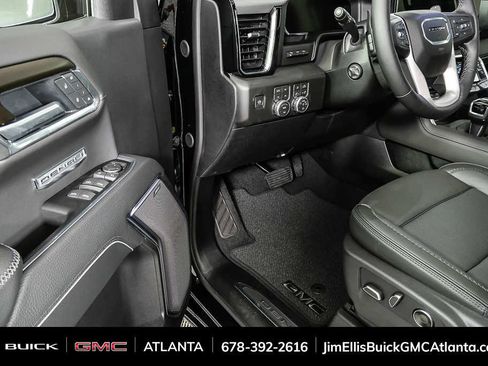 New 2026 GMC Sierra 1500 Denali AWD/4WD image 8