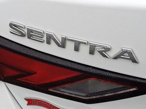 Used 2024 Nissan Sentra S image 24