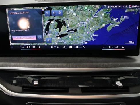 Used 2025 BMW X5 xDrive40i w/ Climate Comfort Package image 17