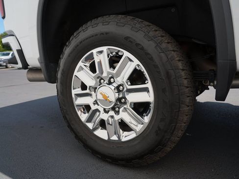 Certified 2024 Chevrolet Silverado 3500 High Country w/ LPO, Dark Essentials Package AWD/4WD image 31