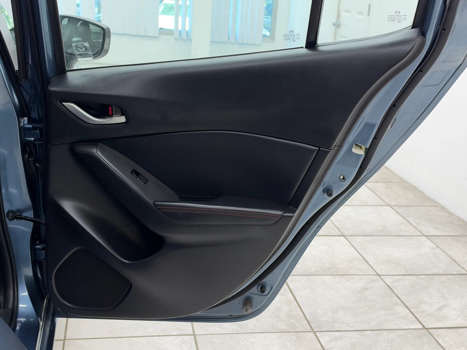 Used 2014 MAZDA MAZDA3 i Grand Touring FWD image 19
