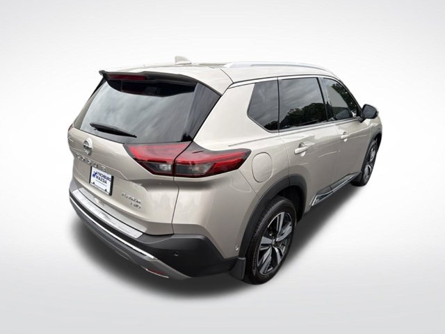 Used 2021 Nissan Rogue Platinum AWD/4WD image 6