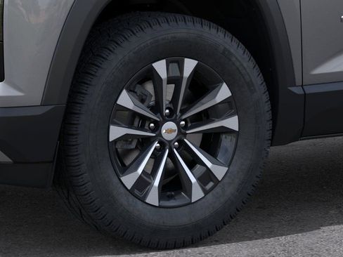 New 2025 Chevrolet Equinox LT FWD image 10