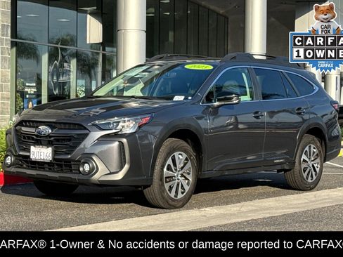 Used 2025 Subaru Outback Premium image 2