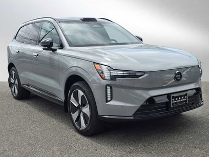 New 2025 Volvo EX90 Plus