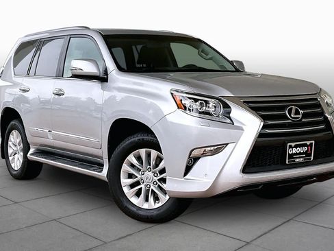 Used 2014 Lexus GX 460 w/ Premium Package AWD/4WD image 3