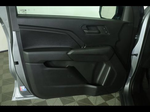 Used 2023 Chevrolet Colorado W/T w/ WT Convenience Package II AWD/4WD image 24
