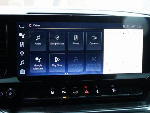 Used 2024 Chevrolet Silverado 2500 LTZ w/ LTZ Convenience Package image 29