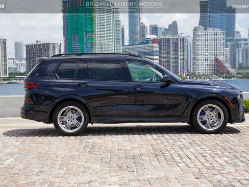 Used 2024 BMW ALPINA XB7 AWD/4WD image 11