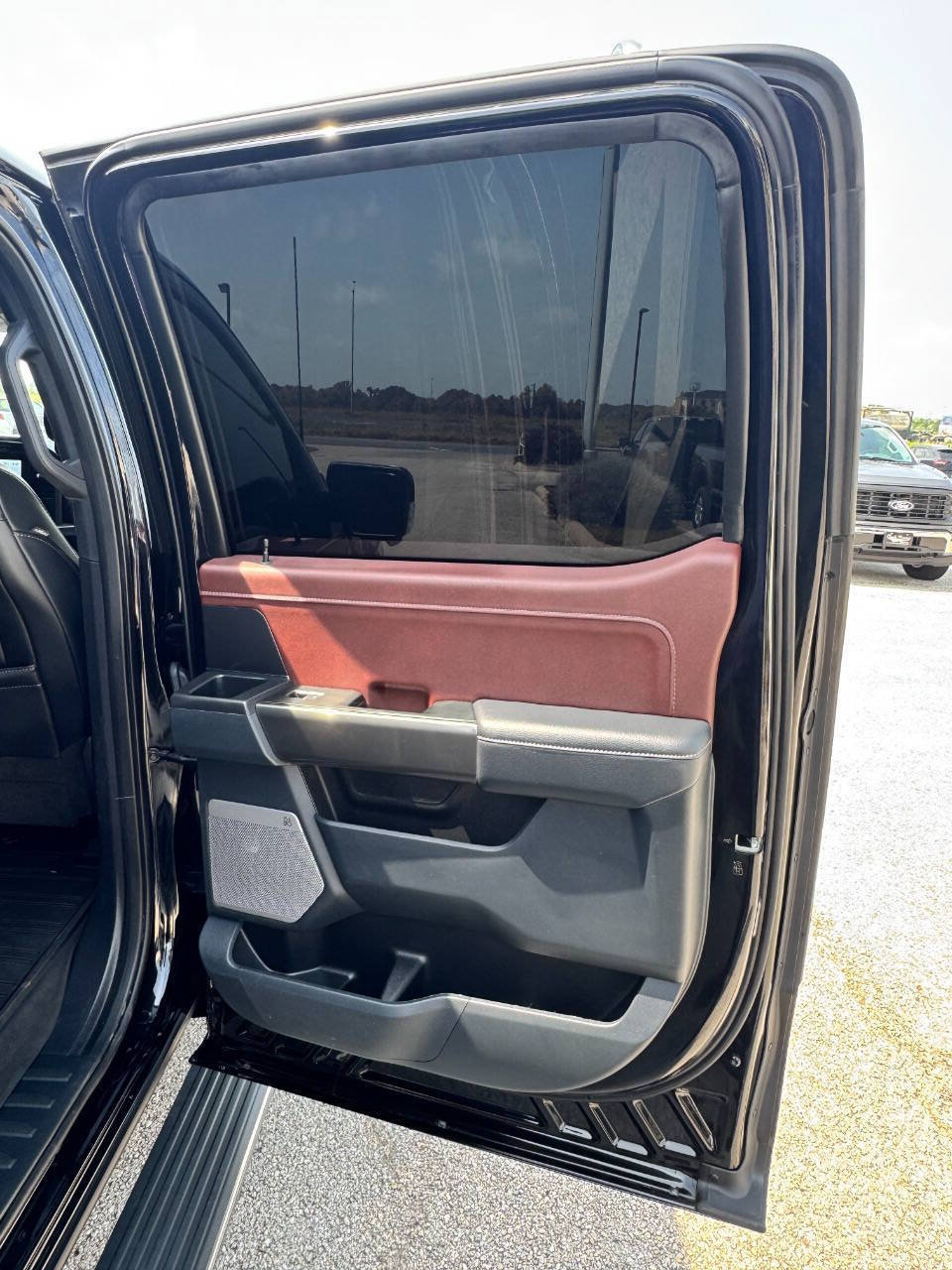 Used 2023 Ford F150 Lariat w/ Equipment Group 502A High AWD/4WD image 12