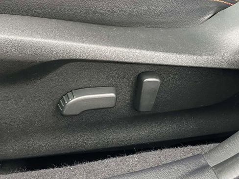 Used 2022 Subaru Crosstrek 2.5i Limited w/ Moonroof Package 2 image 17