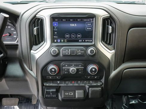 Used 2023 Chevrolet Silverado 2500 LT AWD/4WD image 18