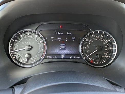 Used 2024 Nissan Armada SL w/ Captain's Chairs Package image 31