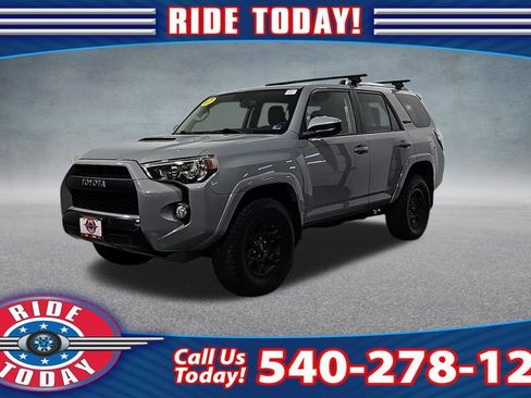 Used 2017 Toyota 4Runner TRD Pro image 1