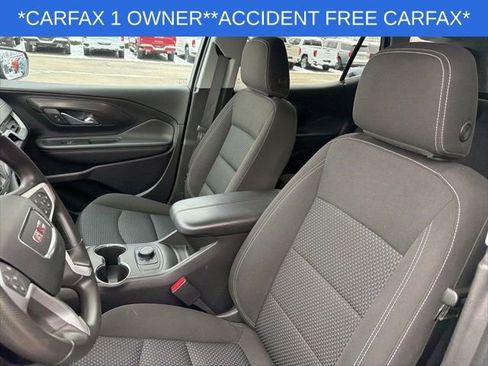 Used 2023 GMC Terrain SLE image 17