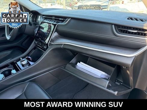 Used 2023 Jeep Grand Cherokee Limited image 26