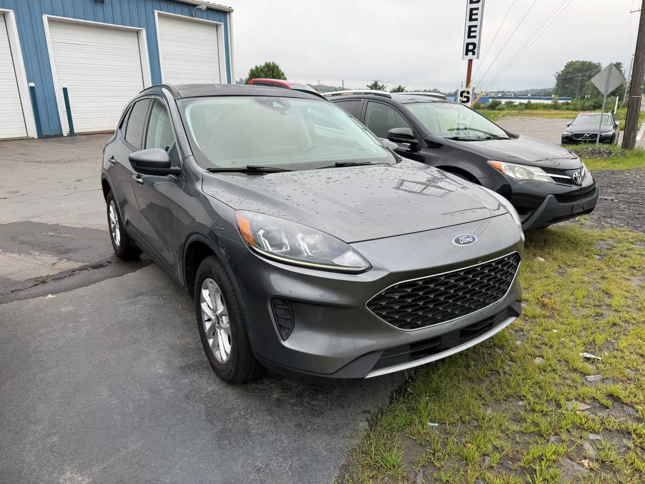 Used 2021 Ford Escape SE w/ Convenience Package AWD/4WD image 3