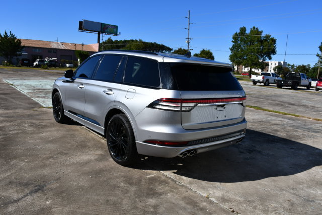 Certified 2023 Lincoln Aviator Reserve w/ Equipment Group 201A AWD/4WD image 5