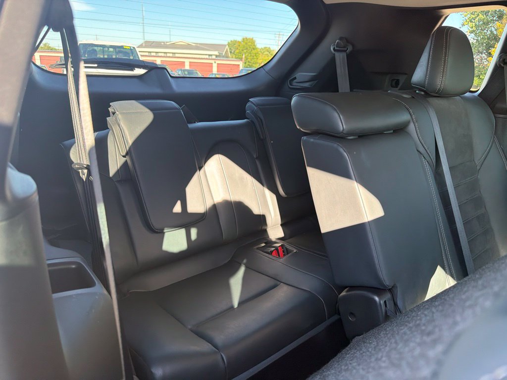 Used 2023 Mitsubishi Outlander 4WD Plug-In Hybrid image 13