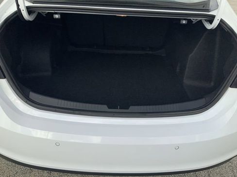 Used 2024 Chevrolet Malibu LS image 13