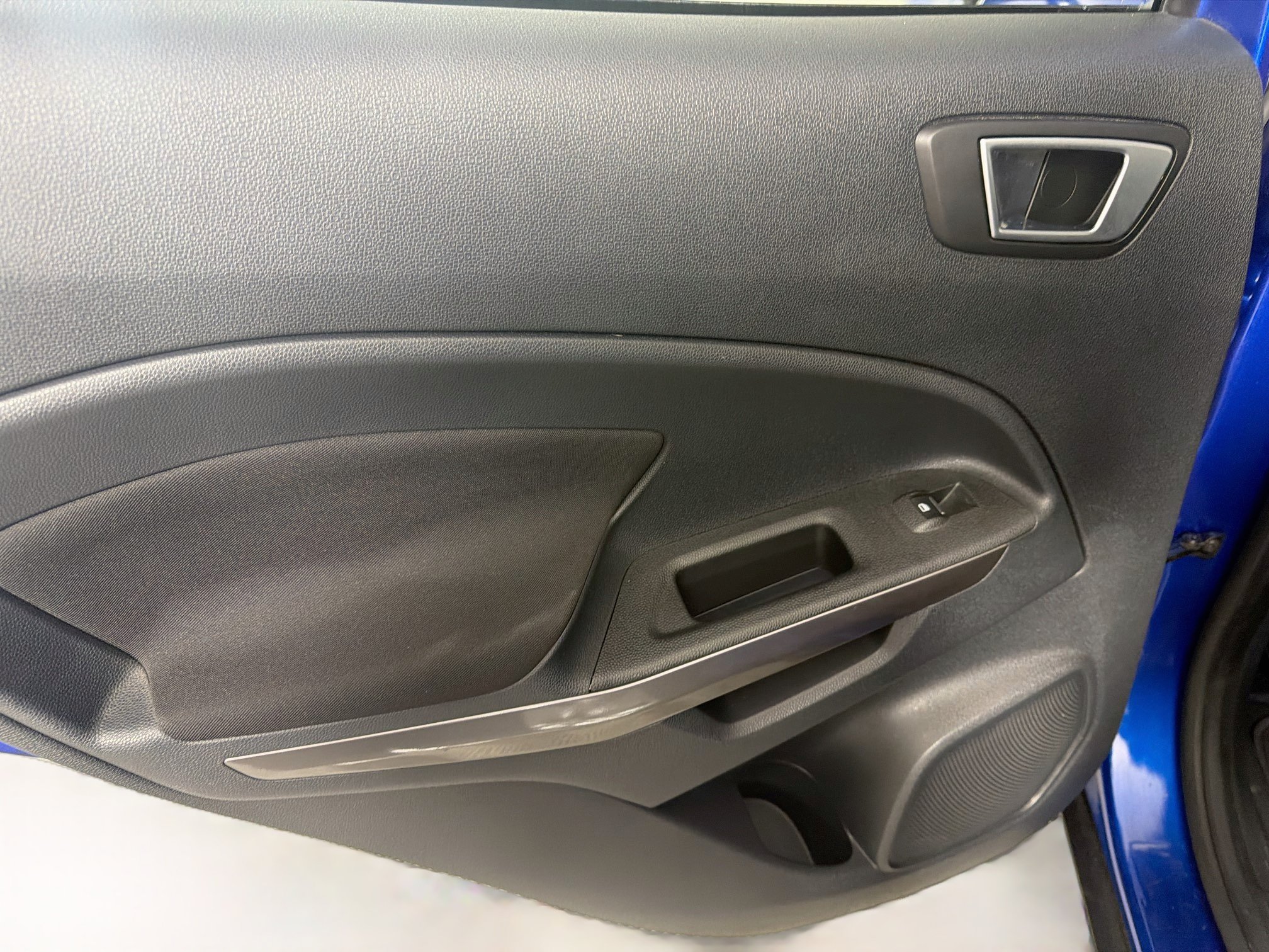Used 2019 Ford EcoSport SE w/ SE Convenience Package FWD image 25