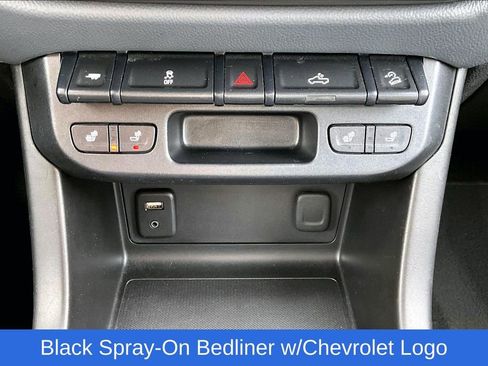 Used 2017 Chevrolet Colorado Z71 w/ Z71 Midnight Edition image 15