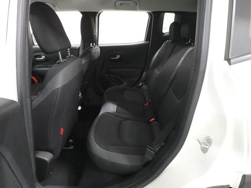 Used 2023 Jeep Renegade Trailhawk AWD/4WD image 26