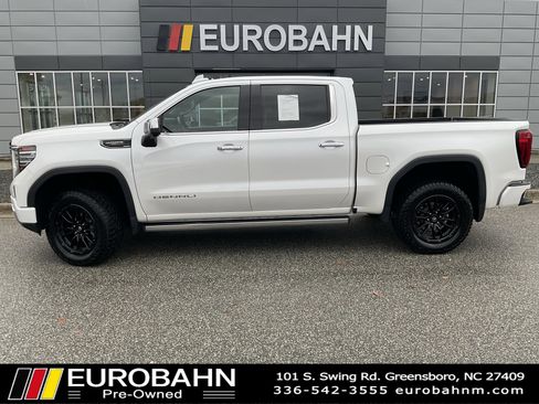 Used 2023 GMC Sierra 1500 Denali Ultimate image 2
