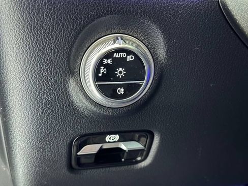 Used 2022 Mercedes-Benz C 300 4MATIC Sedan image 19
