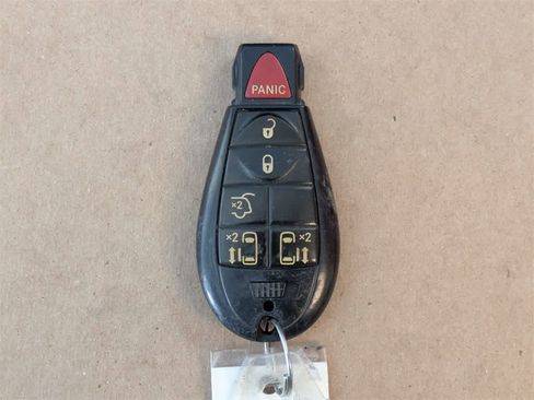 Used 2015 Dodge Grand Caravan SXT image 33