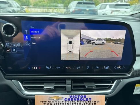 New 2025 Chevrolet Equinox EV LT w/ Comfort Package image 21