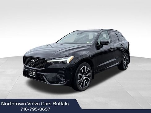 Used 2024 Volvo XC60 B5 Plus w/ Climate Package image 1