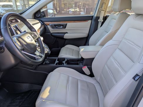 Used 2017 Honda CR-V Touring image 19