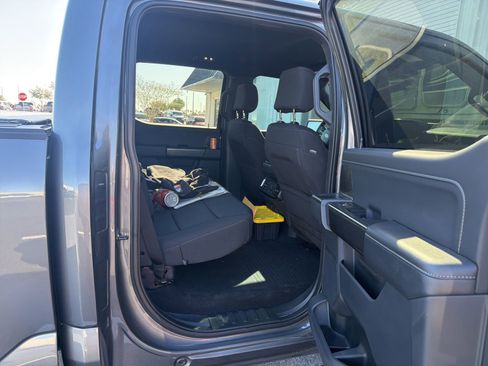 Used 2023 Ford F150 XLT w/ Equipment Group 302A High image 8