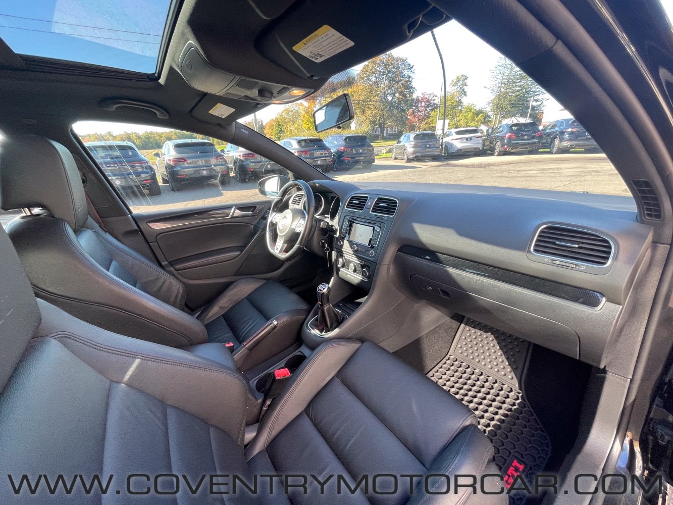 Used 2014 Volkswagen GTI Driver's Edition FWD image 27