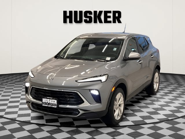 Used 2025 Buick Encore GX Preferred AWD/4WD image 9