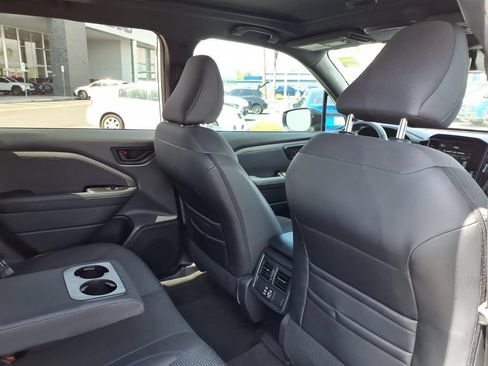 Used 2026 Subaru Forester Premium AWD/4WD image 19
