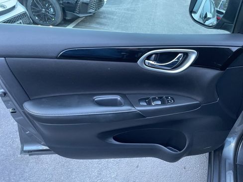 Used 2019 Nissan Sentra SV image 19