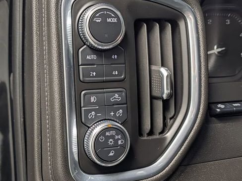 Used 2023 GMC Sierra 3500 Denali w/ Denali Ultimate Package image 19