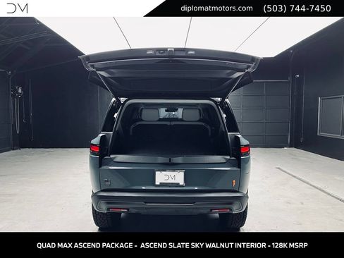 Used 2026 Rivian R1S Premium AWD/4WD image 46