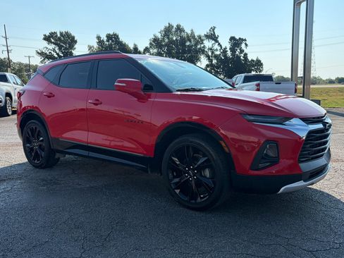 Used 2019 Chevrolet Blazer RS w/ Sun and Wheels Package FWD image 11