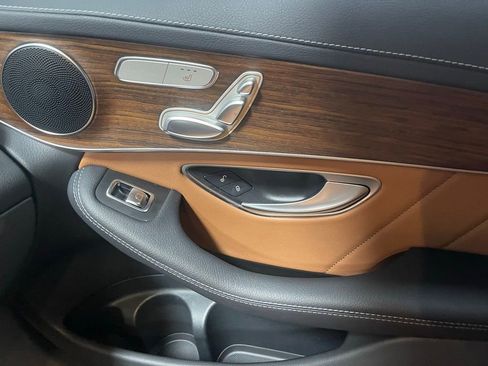 Used 2023 Mercedes-Benz GLC 300 4MATIC Coupe image 27