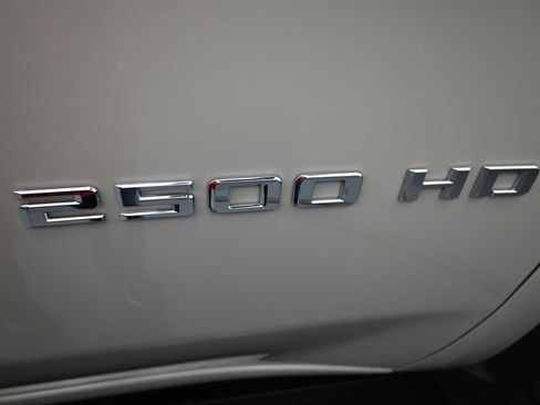 New 2026 Chevrolet Silverado 2500 ZR2 AWD/4WD image 32