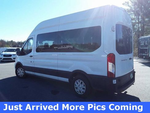 Used 2024 Ford Transit 350 XLT image 2