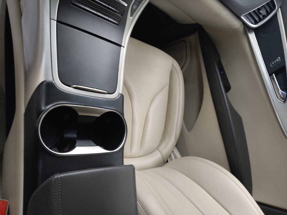 Used 2020 Lincoln Nautilus FWD image 26