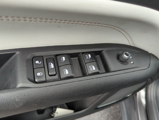 Used 2024 Jeep Compass Limited AWD/4WD image 31