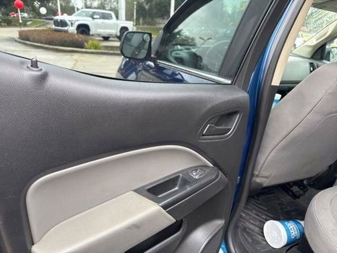 Used 2019 Chevrolet Colorado W/T w/ WT Convenience Package image 26